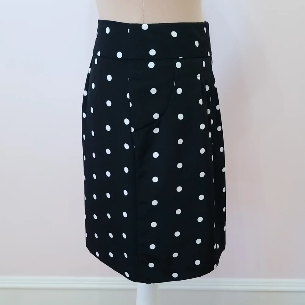 Worthington petite black polka dot skirt, size 4P - Picture 5 of 12